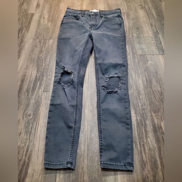 Free People Distressed Skinny Jeans - Picture 2 of 6